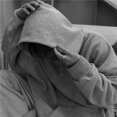 黑白男头像高冷真人孤独 男生黑白丧系头像 - 男生头像 - 潮人个性网