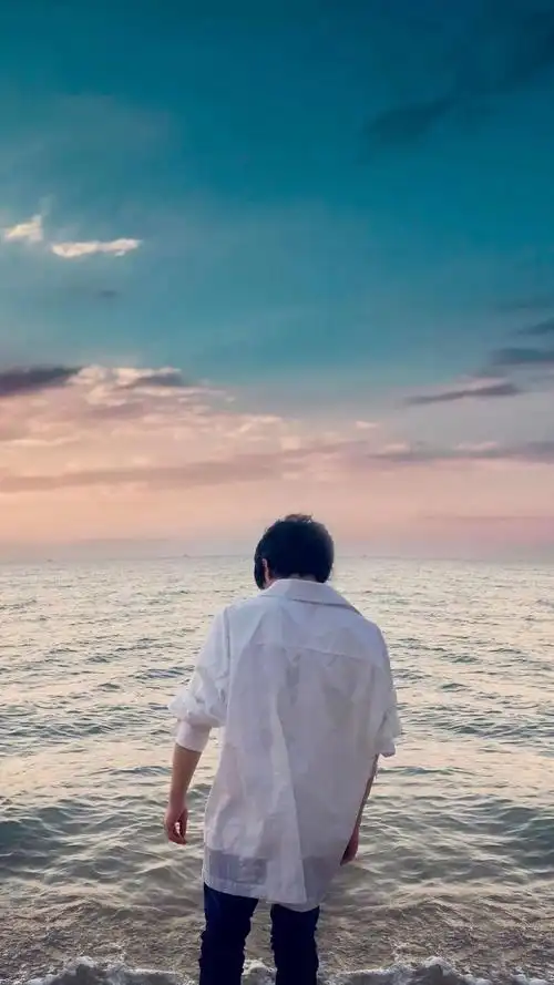 华晨宇壁纸微信朋友圈背景图,文字背景图,图片大全