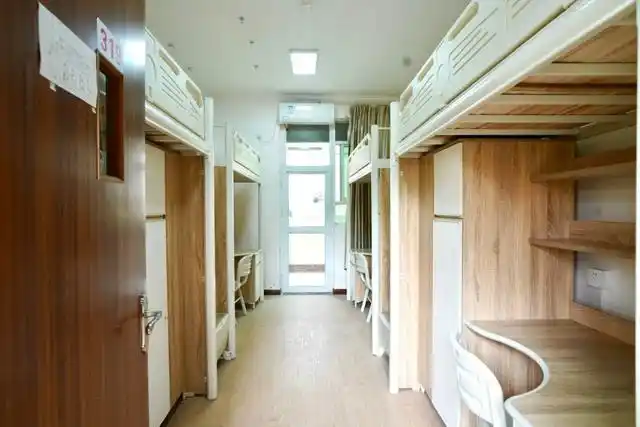 重庆38所中学宿舍大比拼!开学后你会住进这种环境里(上)