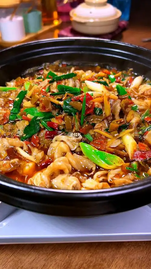 美食  花5块90买了一袋鱼泡泡,配上我妈做的