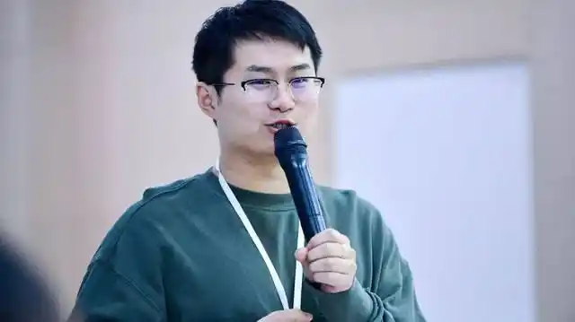 he产品负责人尹旭专访 | 革自己的命,用七年磨这"一课"