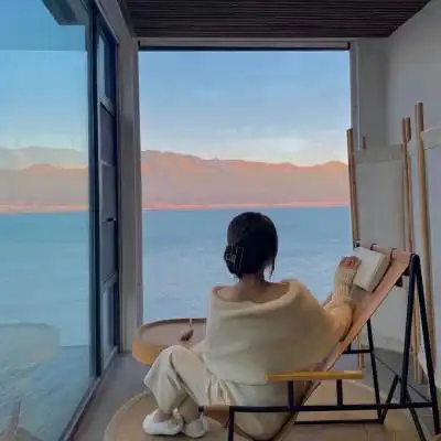 女生海边背影头像唯美 高清漂亮女人看海的背影图片头像_女生头像