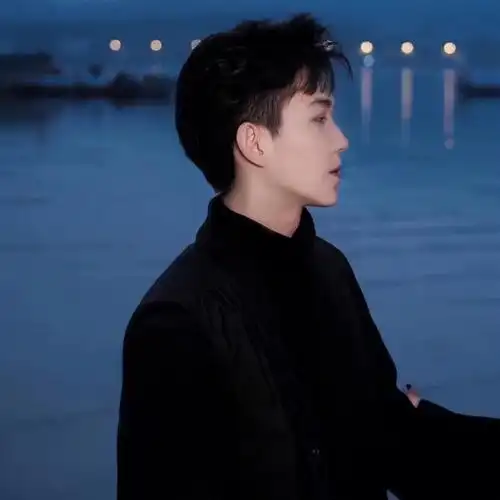 我要上热门  #头像  #头像分享  #情头  #情侣头像分享  #情侣头像