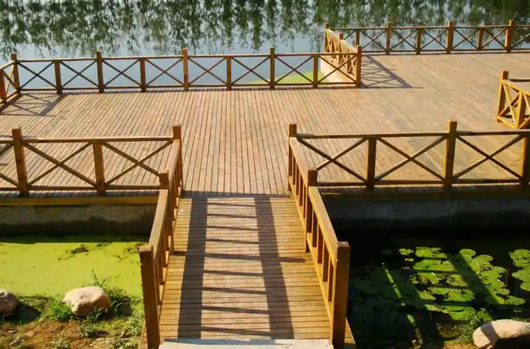 防腐木地板亲水平台db1003 - 户外地板 - 悠然木社(北京)木结构科技有