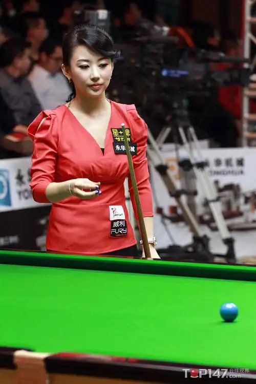 潘晓婷32岁生日快乐 九球天后绝美写真迷人(图)