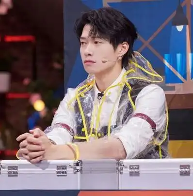 对于魏大勋爆火,杨迪提醒:粉丝来之不易,你要好好珍惜