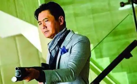 周润发为什么在好莱坞发展得不顺,也没有什么经典的作品?