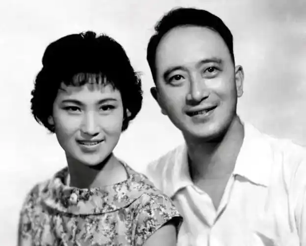 孙道临王文娟夫妇34年后,孙道临为爱妻执导越剧电视剧《孟丽君》,其中