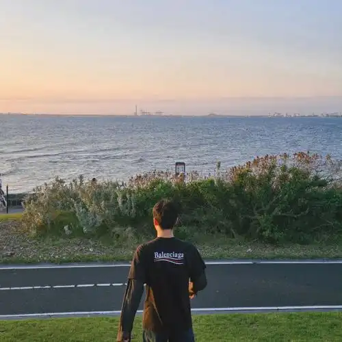 愿你的前路繁花似锦,所行皆坦途,每一个梦想都能