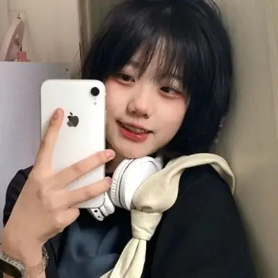 顾柒颖ins原宿风时尚小众女头