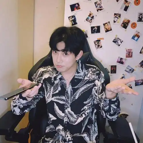 微信头像范世錡