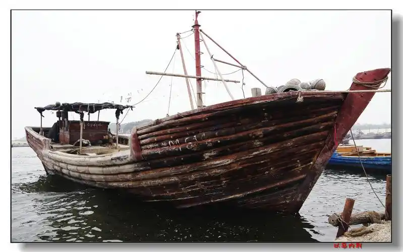 老渔船