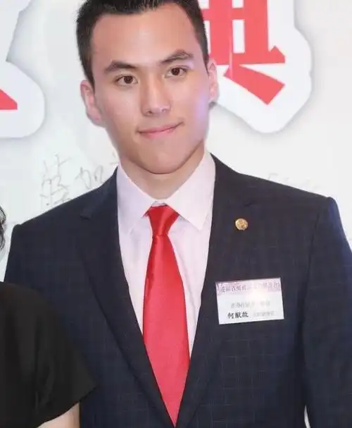 赌王儿子何猷启已经结婚了预计今年办婚礼网友以为是何猷君