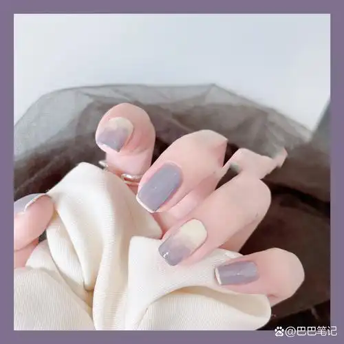 2021秋冬新款芋泥啵啵奶白撞色渐变法式美甲