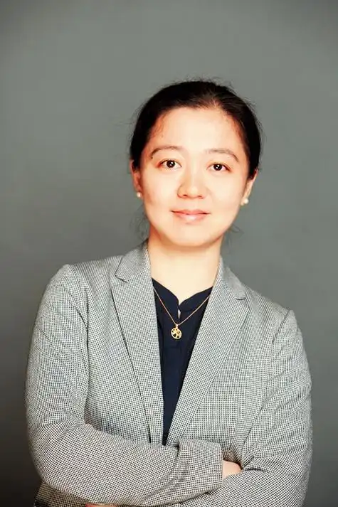 内科分会青年委员,上海市医学会神经免疫学组委员,中国研究型医院学会