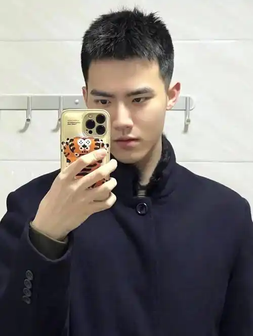 长脸特别适合的9款男士发型!_侵权_照片_网络