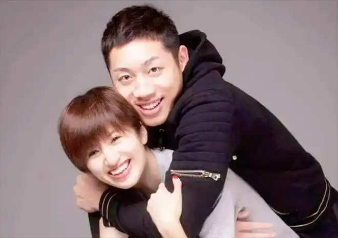 奥运健将背后的女人很美马龙妻子是校花吕小军金牌有老婆一半