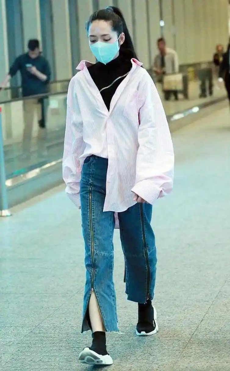 郭碧婷真的属于那种平时邻家女孩,一打扮就仙气十足的类型.