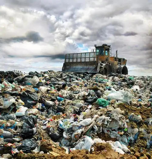 垃圾填埋场照片