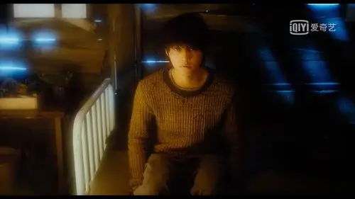 《狼少年》青春的爱情就那么的单纯,干净,没有外在