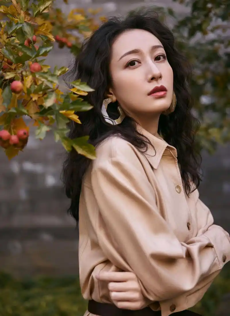 魅力十足的董维嘉