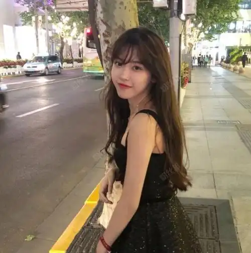 抖音半藏森林最新资料简介半藏森林绝版福利生活照写真图片