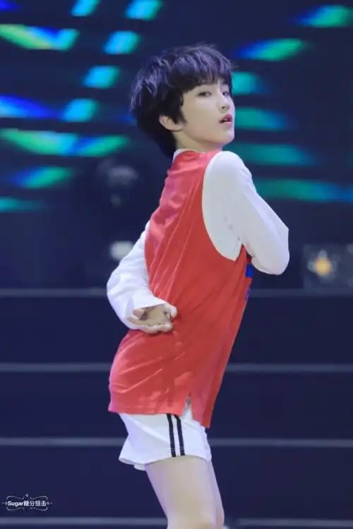 【赵冠羽】舞台