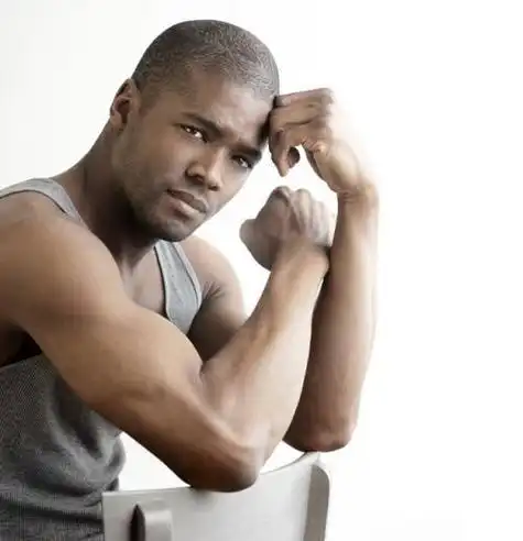 黑人高清头像男生