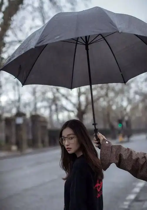 心机赛过尔晴的拍照小道具,谁用想抽谁