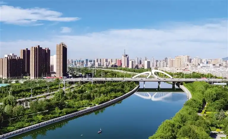 美丽呼和浩特蓝