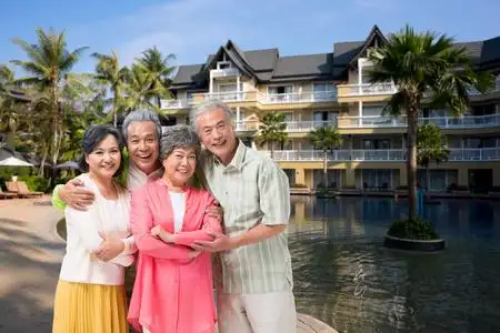 快乐的老年生活快乐的老年生活老年男人的休闲生活快乐的老年生活快