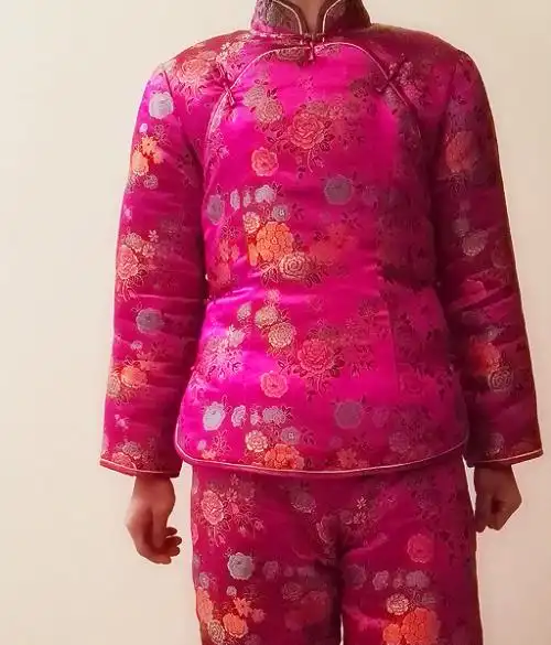 大襟绸缎大红棉袄吧,绸缎大襟棉袄曲襟-图片大观-奇异网