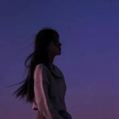 女生头像伤感孤独高清孤独伤感的女生头像图片