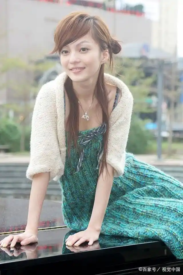 宛如天使的张韶涵早期照片