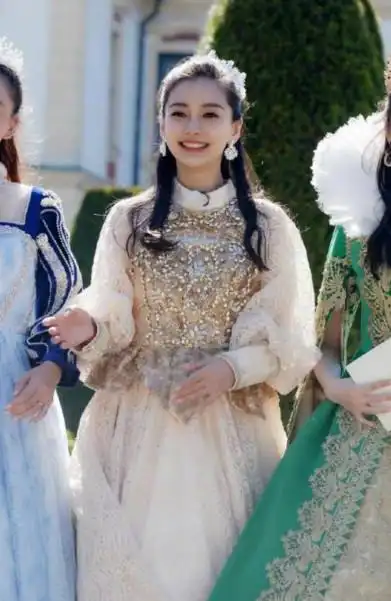 《跑男》四位女明星同框比美杨颖第二第一毫无争议