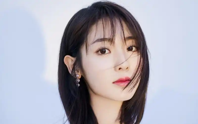 邢菲清新元气写真图片桌面壁纸