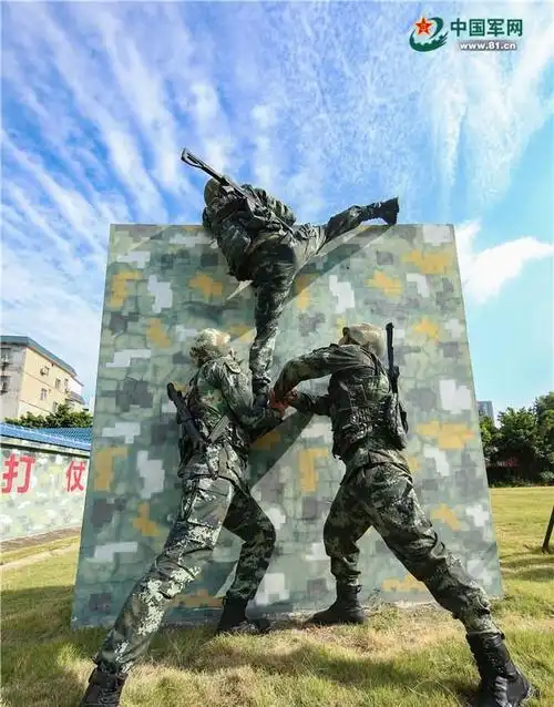 武警广西总队参谋部警卫勤务大队这样开展强化训练