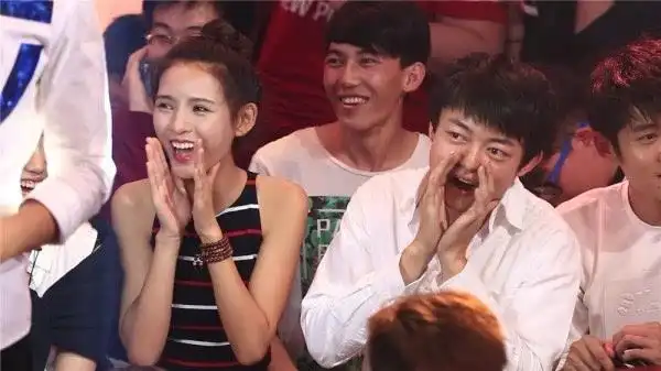 《一年级》老师因材施教 万国鹏张予曦恋情成谜图