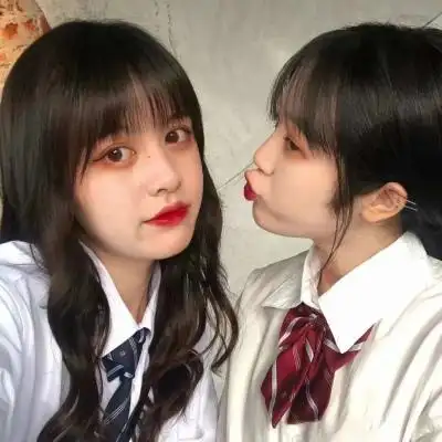 2021年最新最火闺蜜头像真人图片