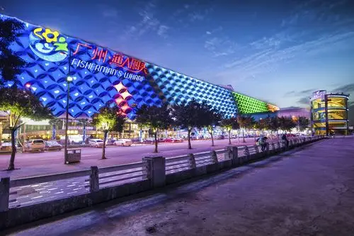 广州斯维登洛溪渔人码头高级双床房