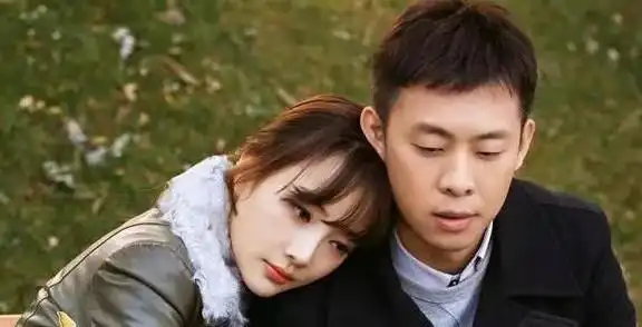 张译曾经也有和张佳宁传过绯闻,两人当时也合作过出演过很多戏,事后