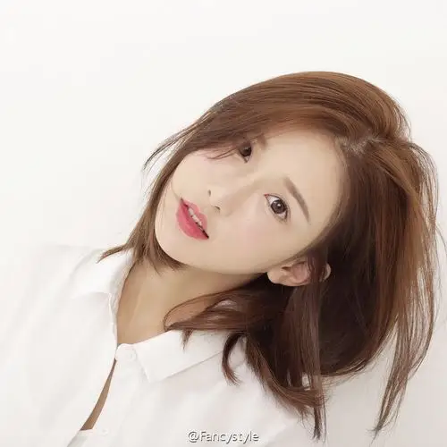 fancystyle陈亚自拍照(一):微博时尚网红fancystyle美照图片