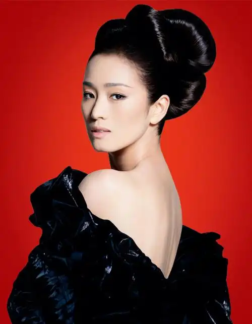 x 时尚芭莎 1月号 2009#时尚#时尚杂志#演员#明星#巩俐