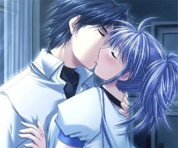 接吻图片动漫情侣图片