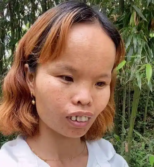 江西女子"一丑成名",靠奇特长相圈粉百万,自信程度不输凤姐_燕子_视频