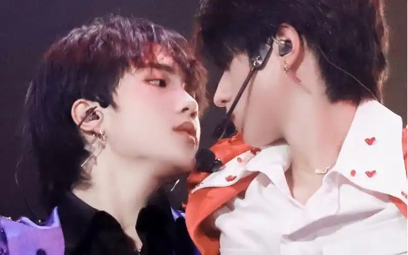 苏棍苏新皓x朱志鑫高撩舞台预警60来看三代美帝cp猫鼠游戏特务j完整