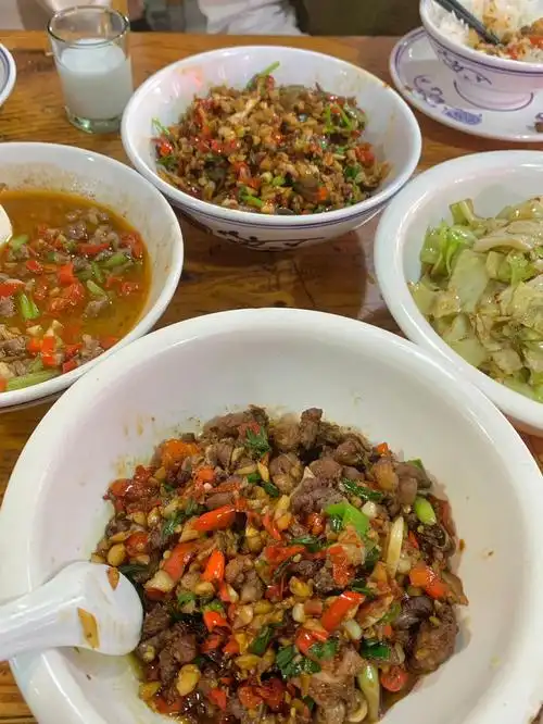 每次去都可以吃三碗饭