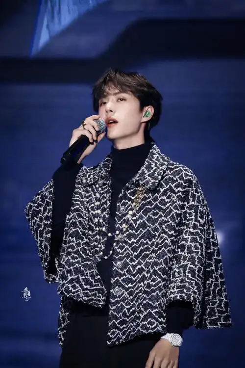 星光大赏第三波嘉宾名单##王一博星光大赏