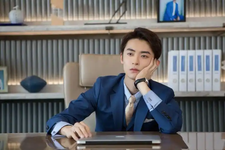 一年级大学季第二季演员表,一年级大学季第二季在线观看-爱妻自媒体