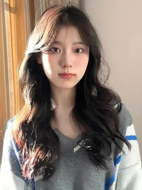 秋冬的发型真的非常温柔浪漫法式氛围烫发